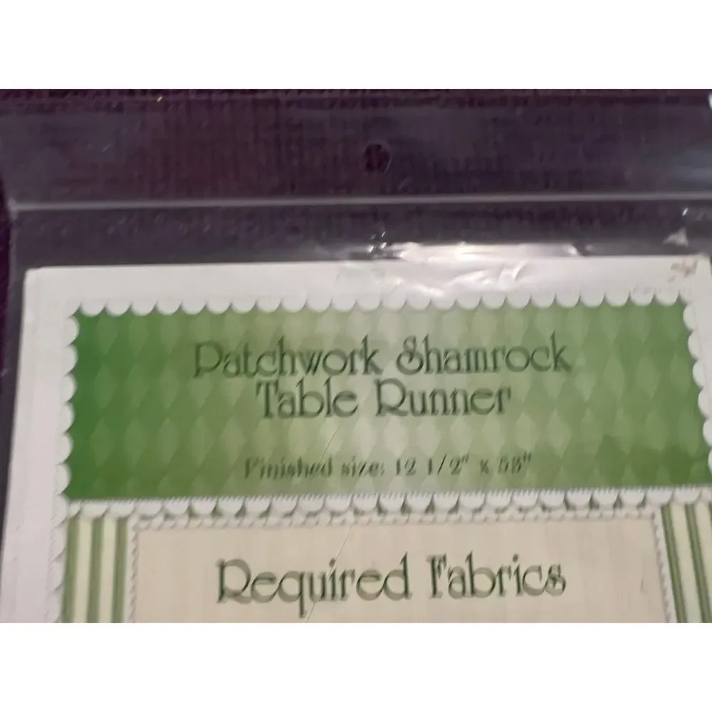 vintage blessings Quilt Sewing pattern shamrock table runner